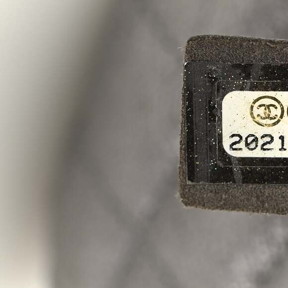 Chanel Metallic Calfskin Quilted Banane #234468C19B - Picture 6 of 12